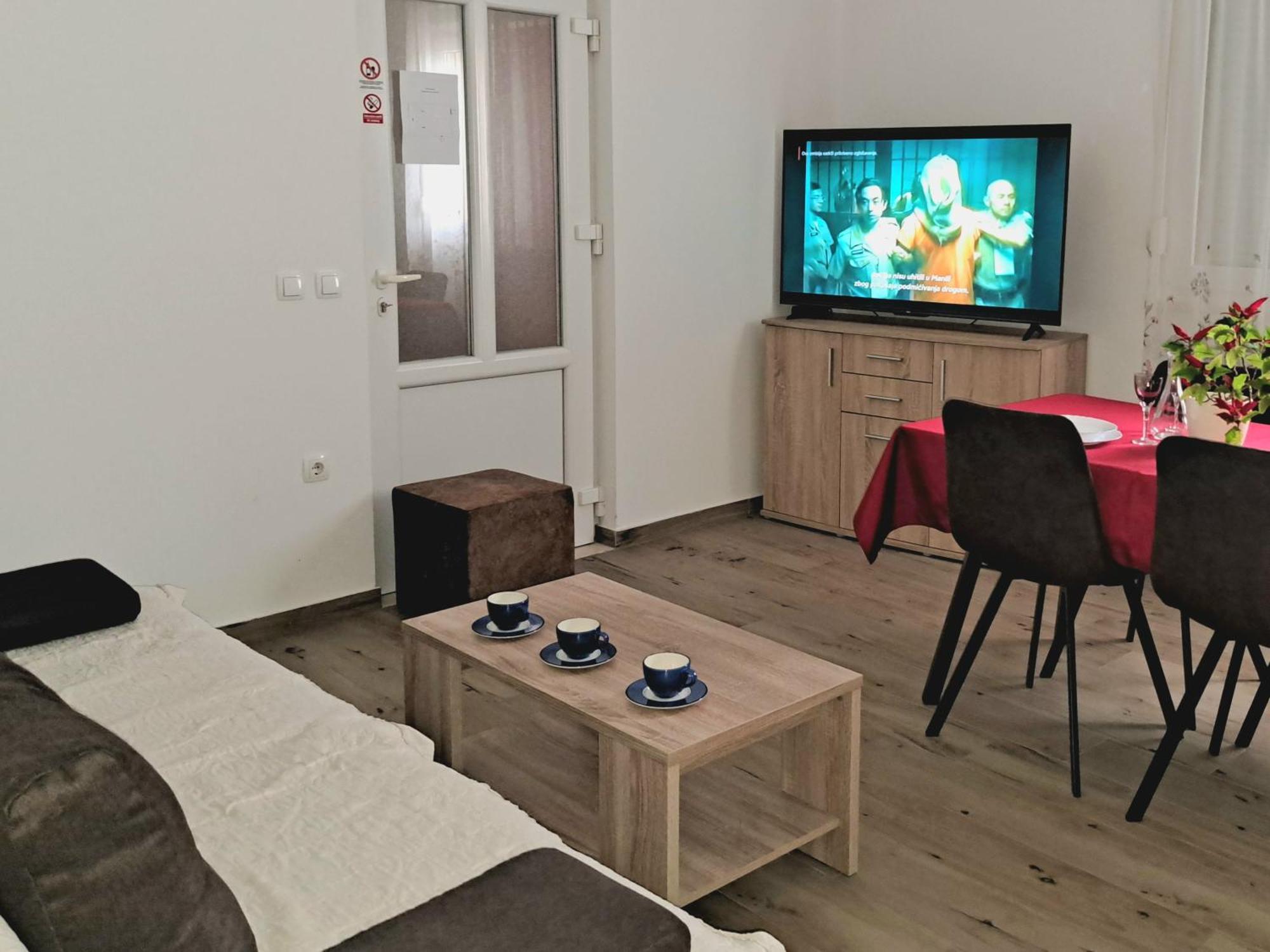 Holiday Apartman Каштела Екстер'єр фото